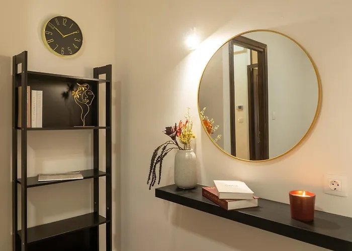 Urban Haven Apartment